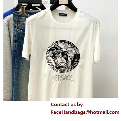 Versace T-shirt 230208 07 2023