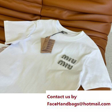 miu miu WHITE CRYSTAL LOGO T-shirt 2023