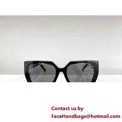 Fendi Sunglasses FE40068U 06 2023 - Click Image to Close
