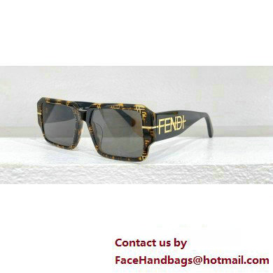 Fendi Sunglasses FE40073U 02 2023