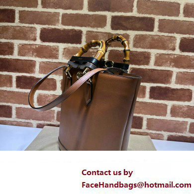 Gucci leather Diana medium tote bag 750394 Brown 2023