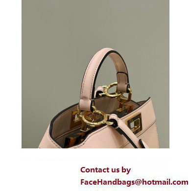 Fendi Peekaboo ISeeU Small Bag in nappa Leather Nude Pink 2024 Fendi Peekaboo ISeeU Small Bag in nappa Leather Nude Pink 2024