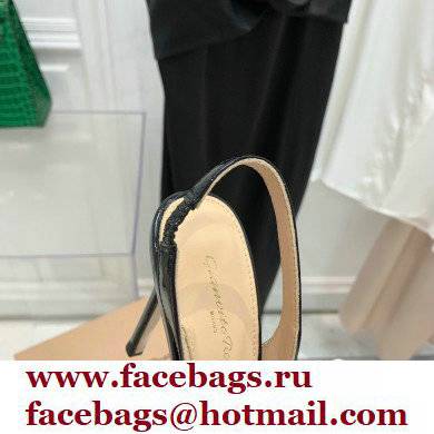 Gianvito Rossi Heel 10.5cm PLEXI PVC and Patent leather Slingback Pumps Black 2022