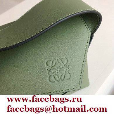 loewe Puzzle Hobo bag in nappa calfskin Avocado Green - Click Image to Close