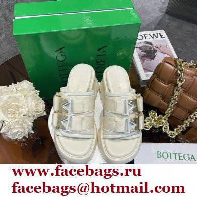Bottega Veneta Padded technical fabric flash Heel sandals White 2022