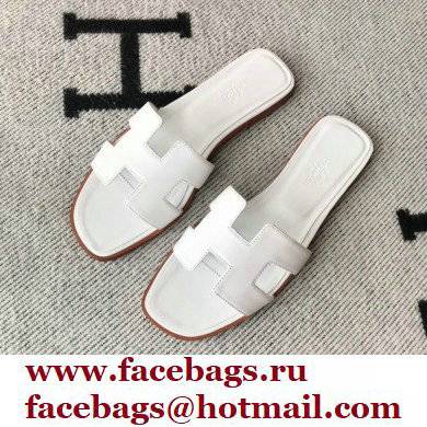 Hermes Oran Flat Sandals in Swift Box Calfskin 30