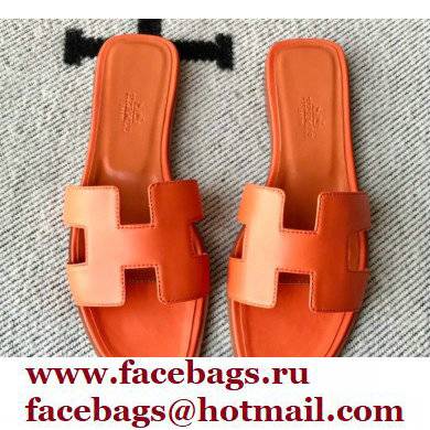 Hermes Oran Flat Sandals in Swift Box Calfskin 42