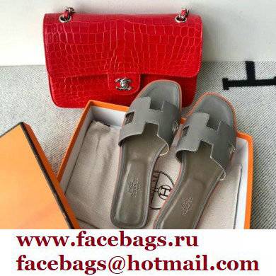 Hermes Oran Flat Sandals in Swift Box Calfskin 56