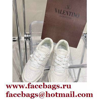 Valentino Low-top ONE STUD Sneakers 15 2022 - Click Image to Close