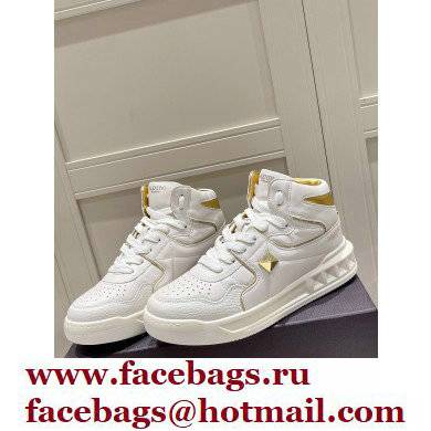 Valentino Mid-Top ONE STUD Sneakers 07 2022 - Click Image to Close