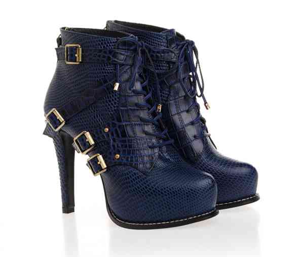 Christian Dior boots 33102 dark blue leather with snake veins Christian Dior boots 33102 dark blue leather with snake veins