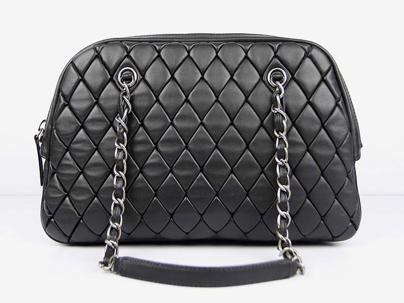 Chanel 60286 Original Quilted Lambskin Flap Bag-Black