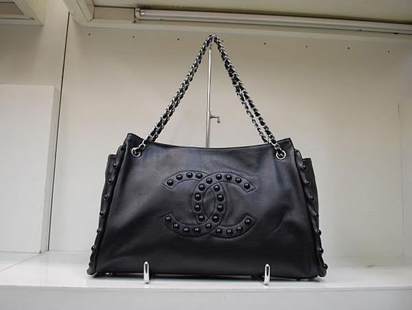 Chanel 35948 Replica Handbag Black Cowhide Leather With Silver Hardware