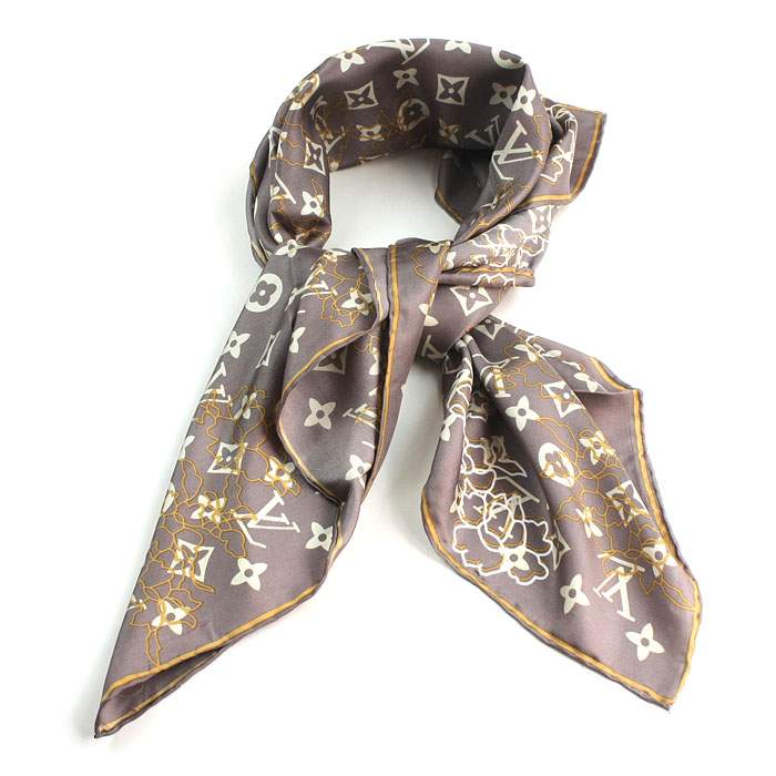 Louis Vuitton 100% silk scarf 90 x 90 -lv scarf 2012997