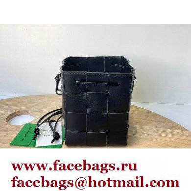 bottega veneta cassette cross-body bucket bag black