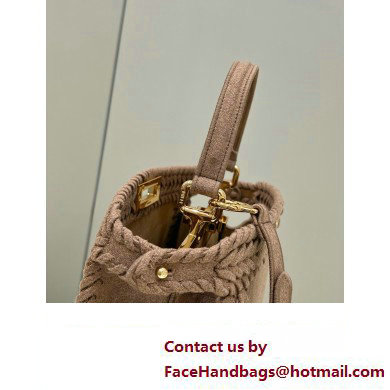 Fendi Peekaboo Iseeu Medium Bag in Beige Flannel 2023 - Click Image to Close
