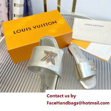 Louis Vuitton Shake Flat Mules in Metallic lambskin Gold 2023